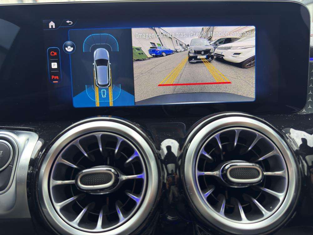 Mercedes-Benz EQB 250+ AMG 2025 gris - foto 14