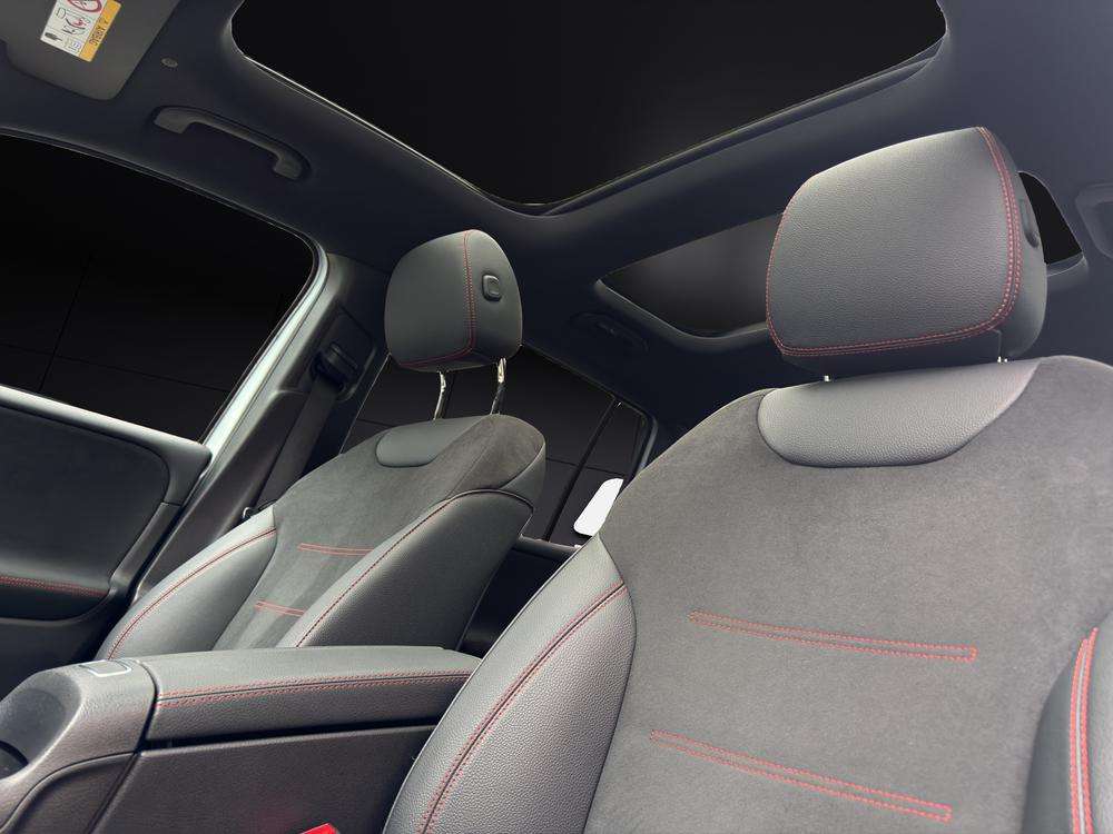 Mercedes-Benz EQB 250+ AMG 2025 gris - foto 17
