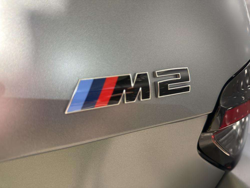 BMW M2 Coupe 2026 gris - foto 8
