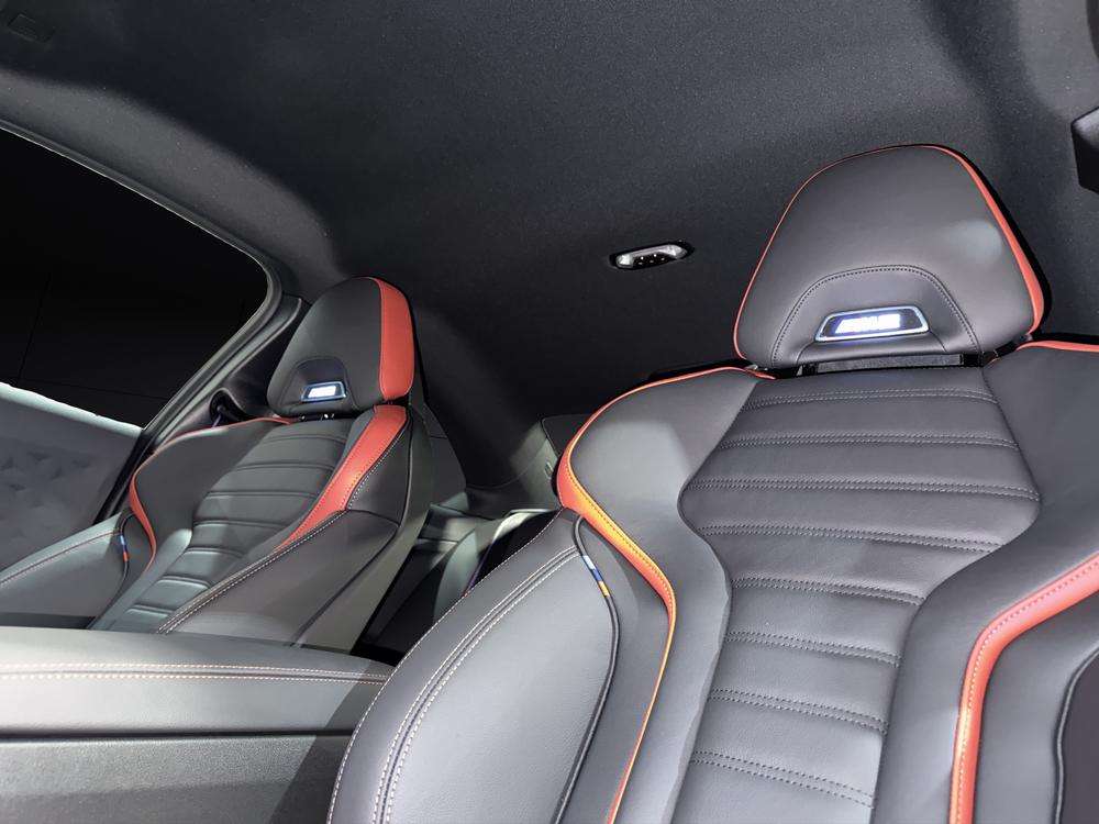 BMW M2 Coupe 2026 gris - foto 18