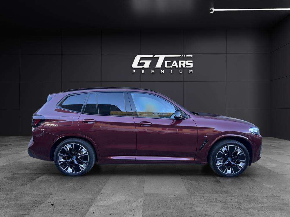 BMW IX3 M Sport 2023 granate - foto 2