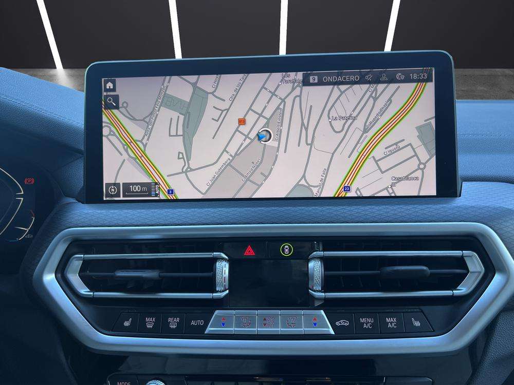 BMW IX3 M Sport 2023 granate - foto 14