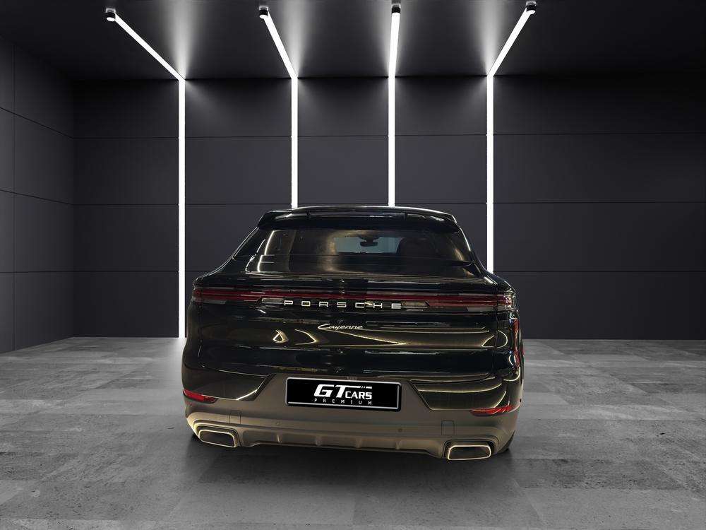 Porsche Cayenne Coupé E-Hybrid 2025 negro - foto 5