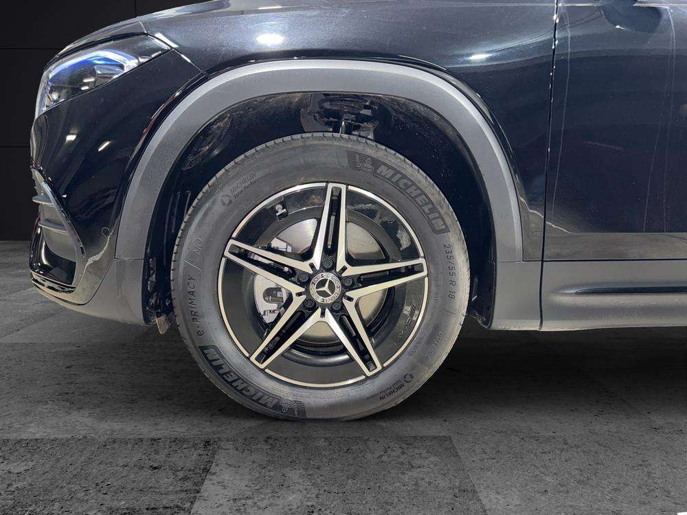 Mercedes-Benz EQB 250+ AMG 2025 negro - foto 8