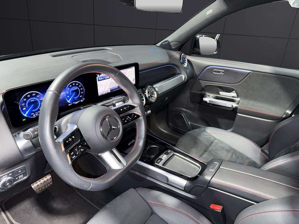 Mercedes-Benz EQB 250+ AMG 2025 negro - foto 10
