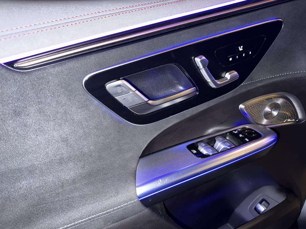 Mercedes-Benz EQE SUV 350 4MATIC 2025 gris - foto 11