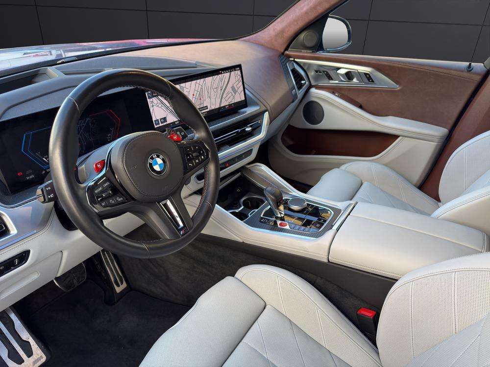 BMW XM . 2023 azul - foto 9