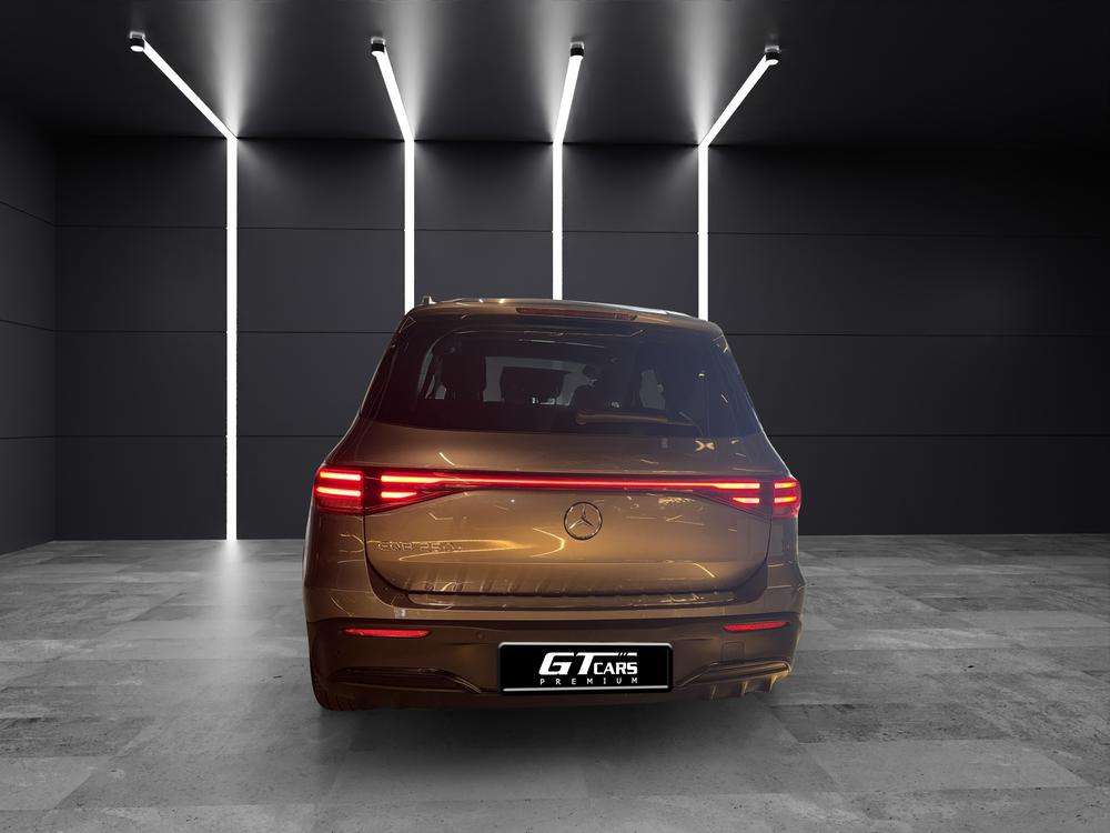 Mercedes-Benz EQB 250+ AMG 2025 gris - foto 4