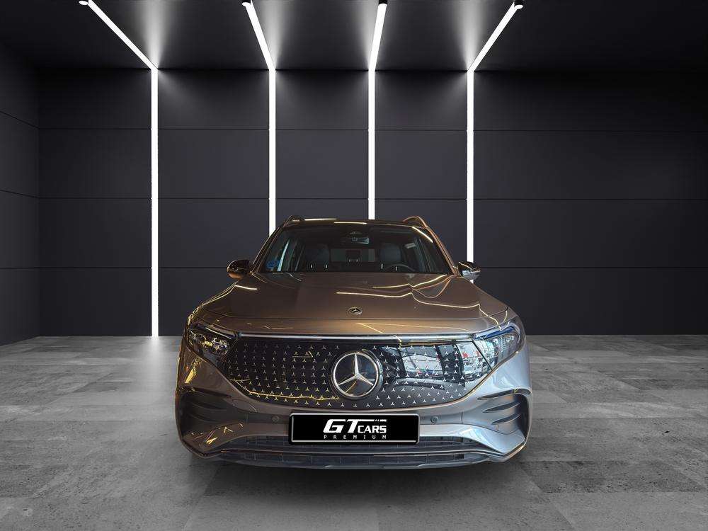 Mercedes-Benz EQB 250+ AMG 2025 gris - foto 5