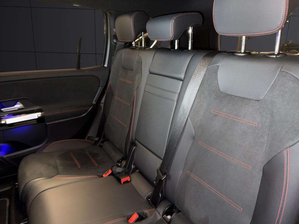Mercedes-Benz EQB 250+ AMG 2025 gris - foto 14