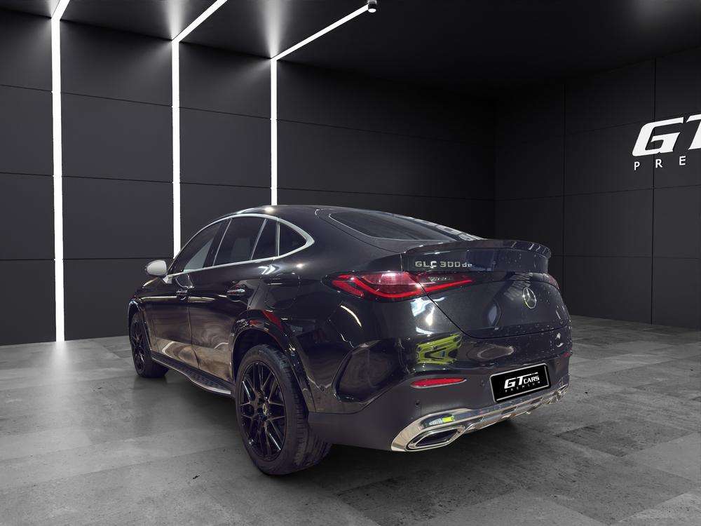 Mercedes-Benz GLC Coupe 300de AMG 4MATIC 2023 negro - foto 3