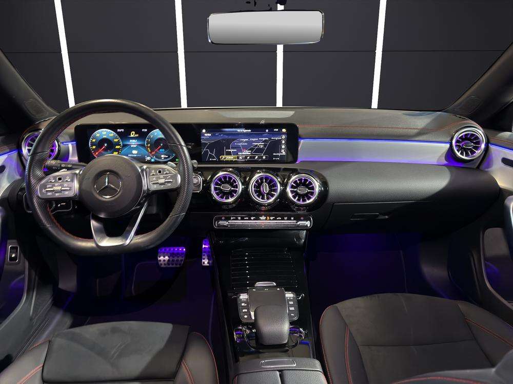Mercedes-Benz CLA 200d Shooting Brake AMG 2023 blanco - foto 10