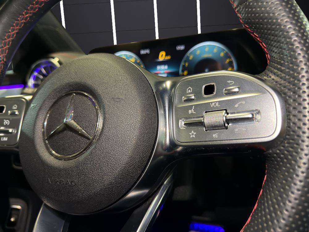 Mercedes-Benz CLA 200d Shooting Brake AMG 2023 blanco - foto 12