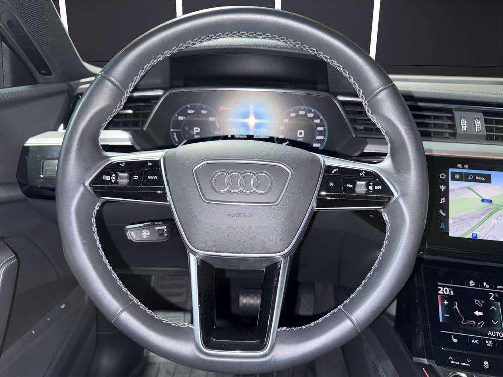 Audi Q8 E-tron 50 Quattro 2024 gris - foto 10