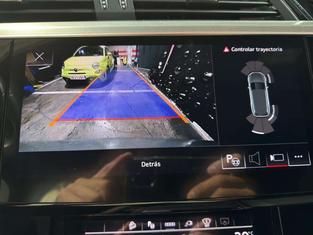Audi Q8 E-tron 50 Quattro 2024 gris - foto 13