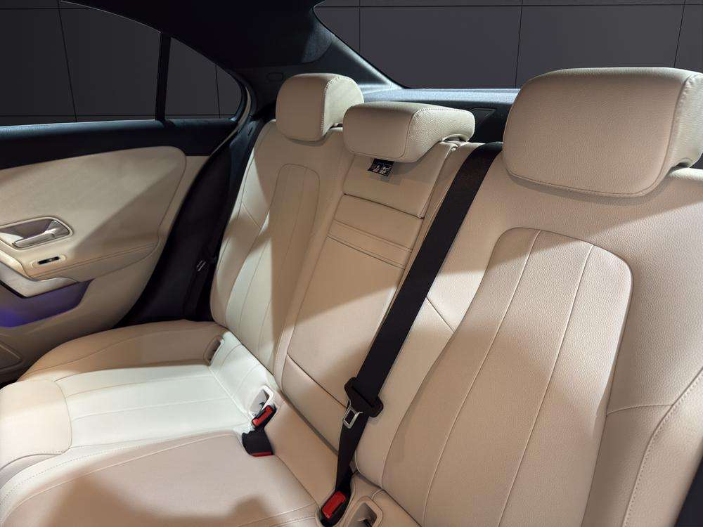 Mercedes-Benz Clase A Sedan 200 Progressive 2021 blanco - foto 16