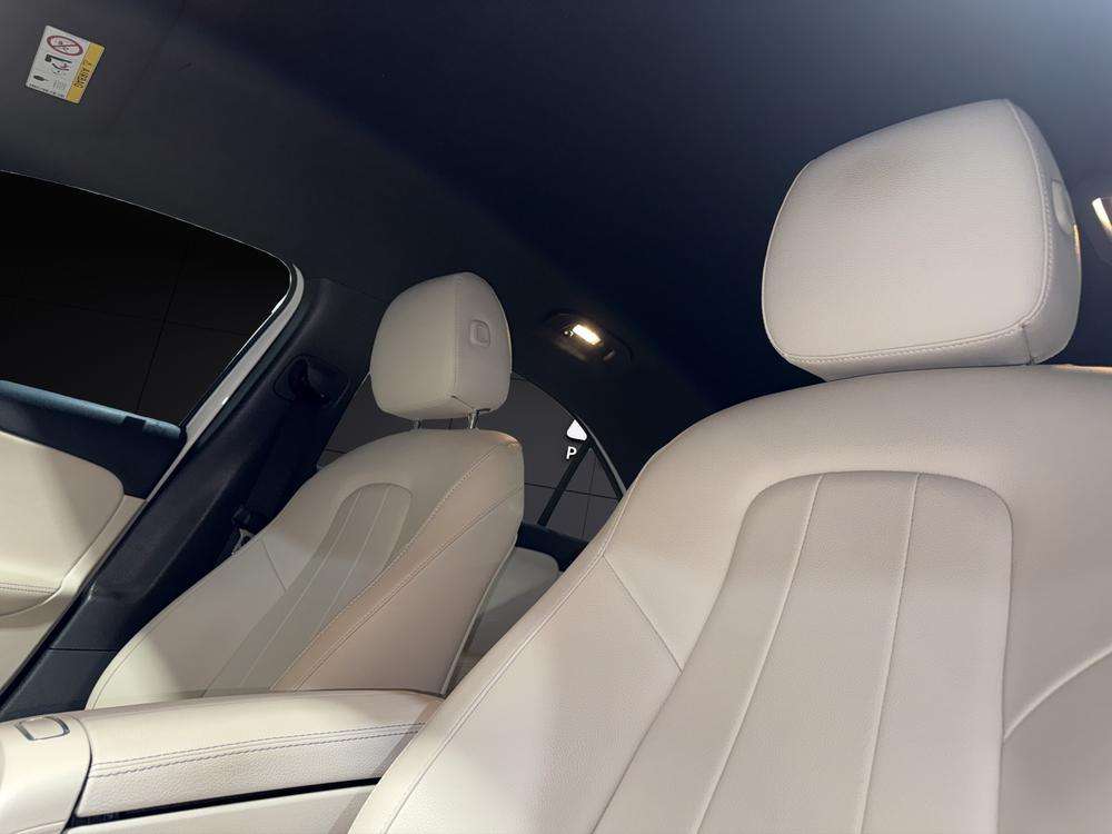 Mercedes-Benz Clase A Sedan 200 Progressive 2021 blanco - foto 17