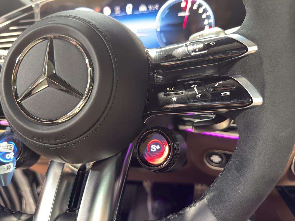 Mercedes-Benz GLE 53 AMG 4 MATIC Coupé Hybrid 2026 gris - foto 13