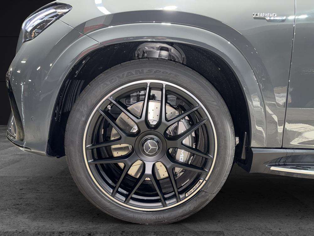 Mercedes-Benz GLE 53 AMG 4 MATIC Coupé Hybrid 2026 gris - foto 8