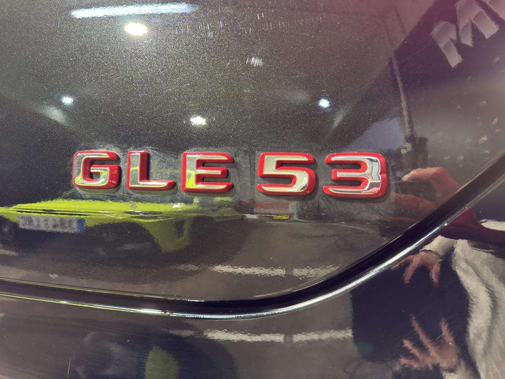Mercedes-Benz GLE 53 AMG 4 MATIC Coupé Hybrid 2025 negro - foto 8