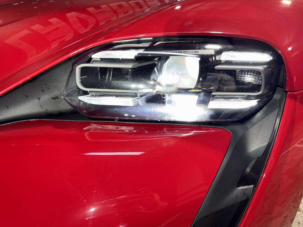 Porsche Taycan 4S 2022 rojo - foto 6