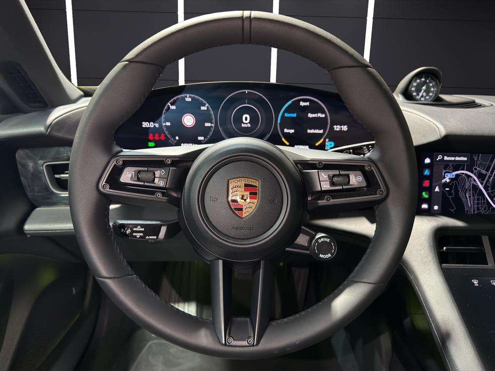 Porsche Taycan 4S 2022 rojo - foto 11