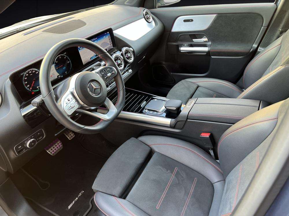 Mercedes-Benz EQA 250e AMG 2022 azul - foto 8