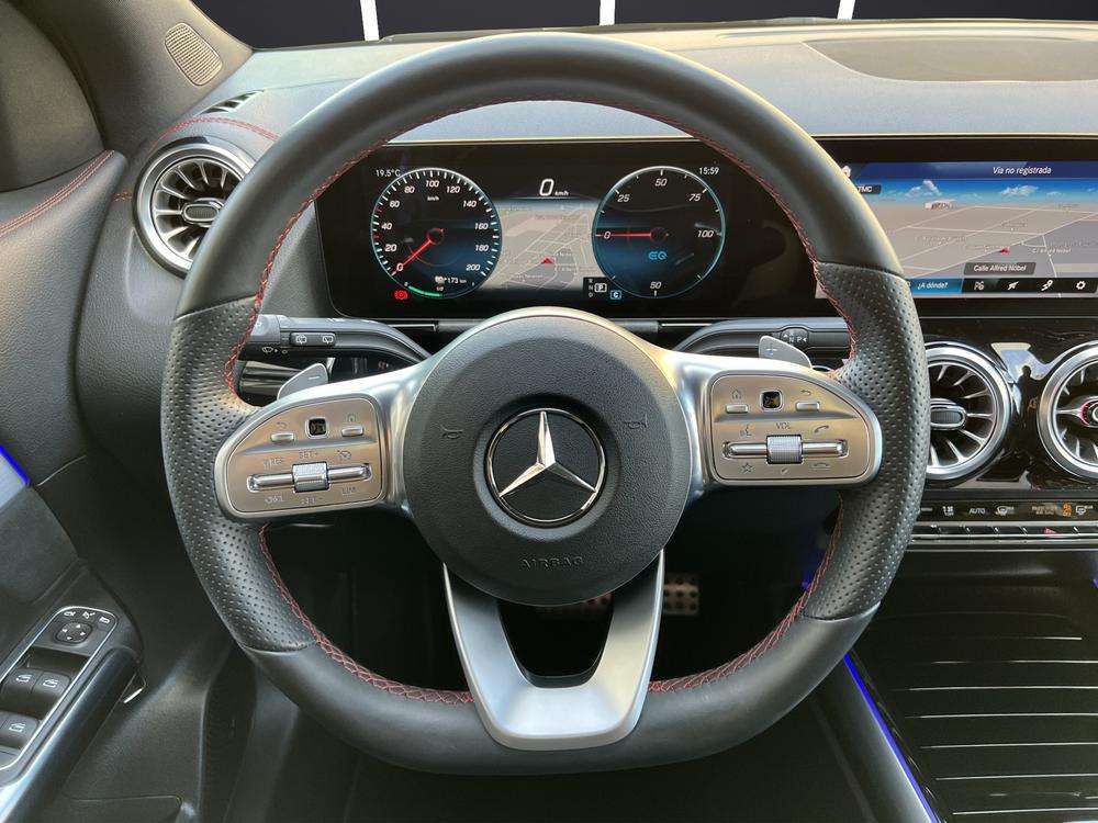 Mercedes-Benz EQA 250e AMG 2022 azul - foto 10