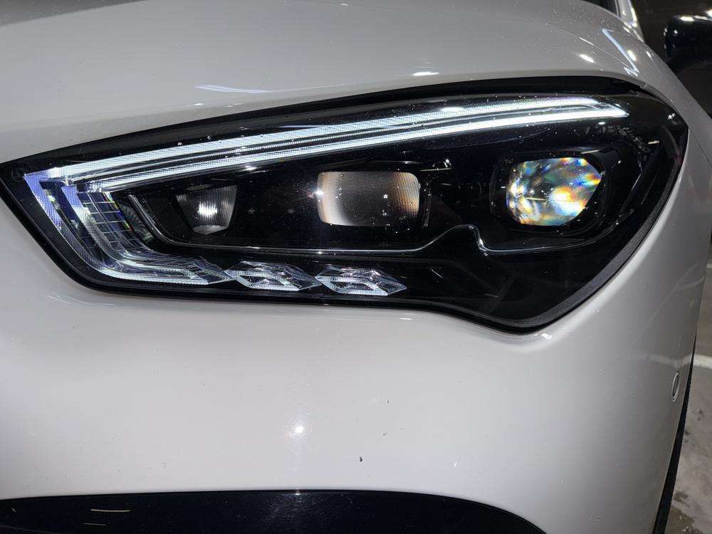 Mercedes-Benz CLA 250e AMG 2023 blanco - foto 6
