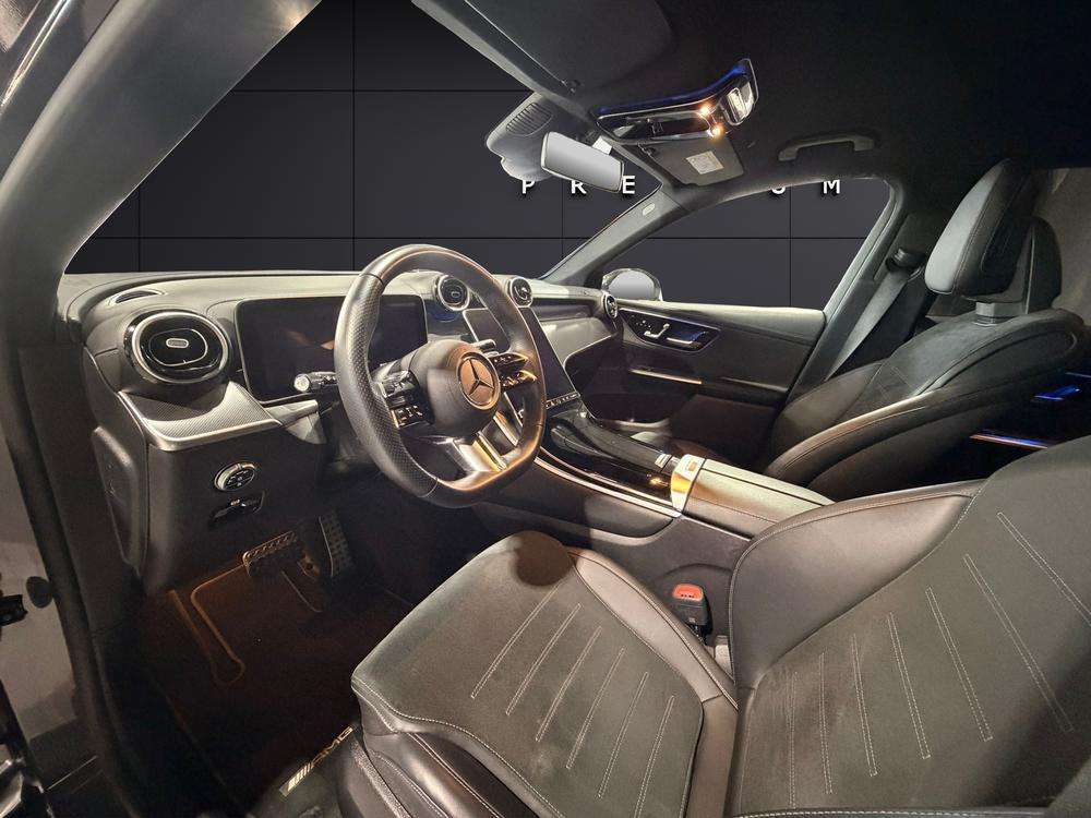 Mercedes-Benz GLC 300de AMG 4MATIC 2024 gris - foto 10