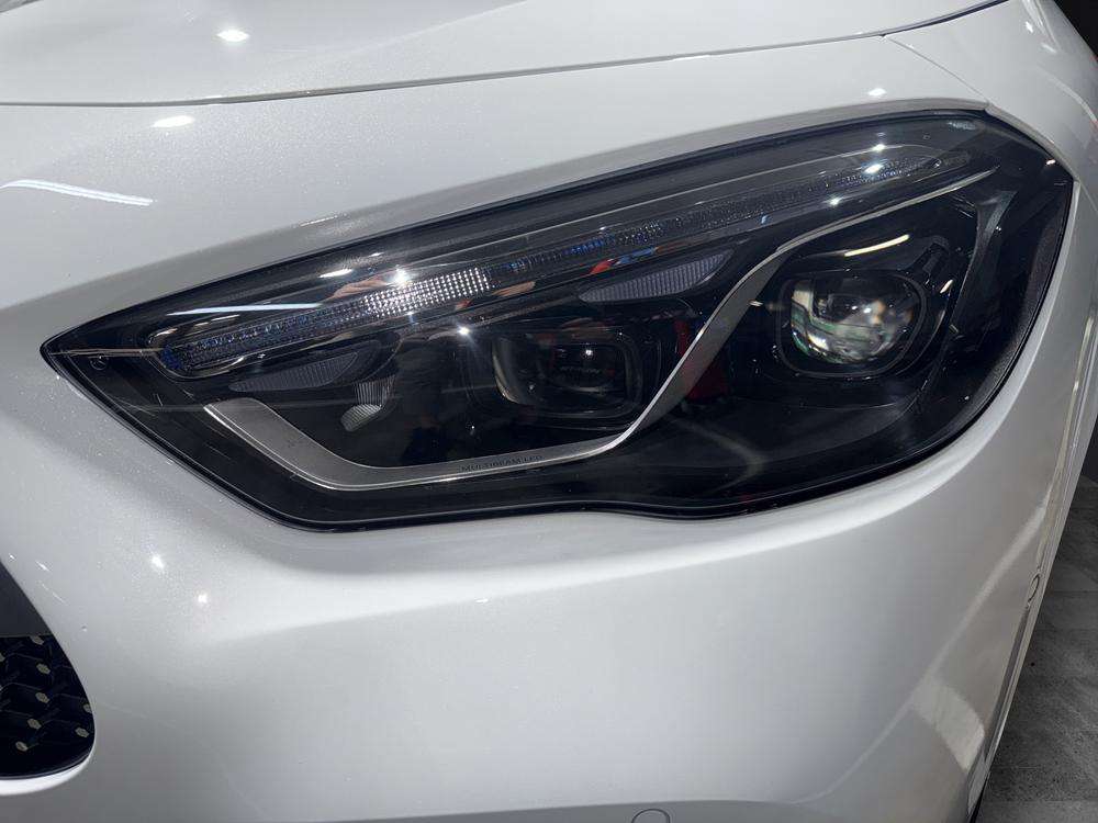 Mercedes-Benz GLA 220D AMG 4MATIC 2023 blanco - foto 6