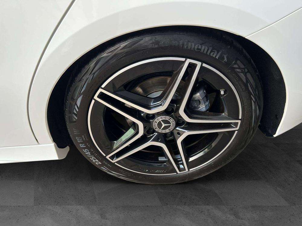 Mercedes-Benz Clase B 200d AMG 2023 blanco - foto 8