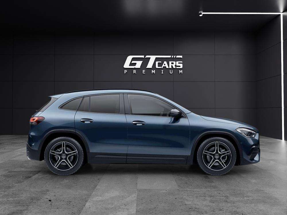 Mercedes-Benz GLA 250e AMG 2022 azul denim - foto 2