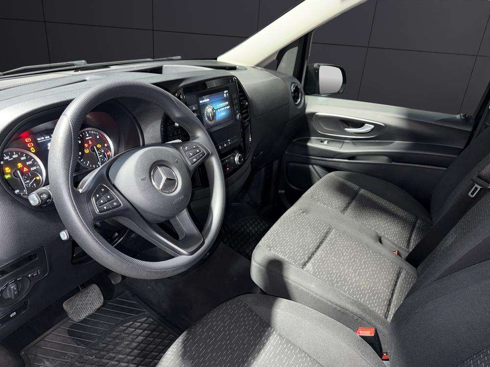 Mercedes-Benz Vito 114 CDI TOURER 2023 negro - foto 8
