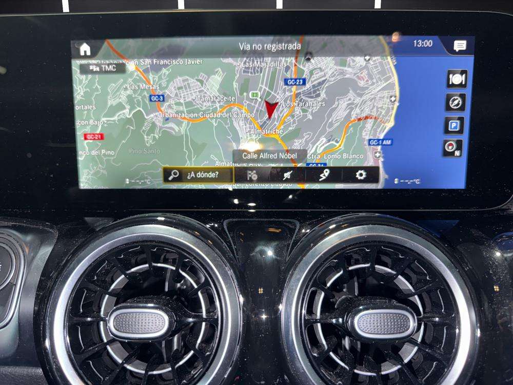 Mercedes-Benz GLB 200 AMG 2021 azul - foto 9
