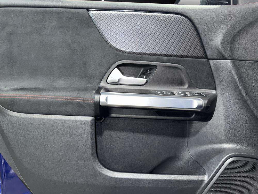 Mercedes-Benz GLB 200 AMG 2021 azul - foto 11