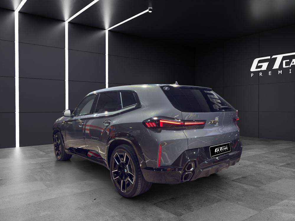 BMW XM . 2025 gris - foto 3