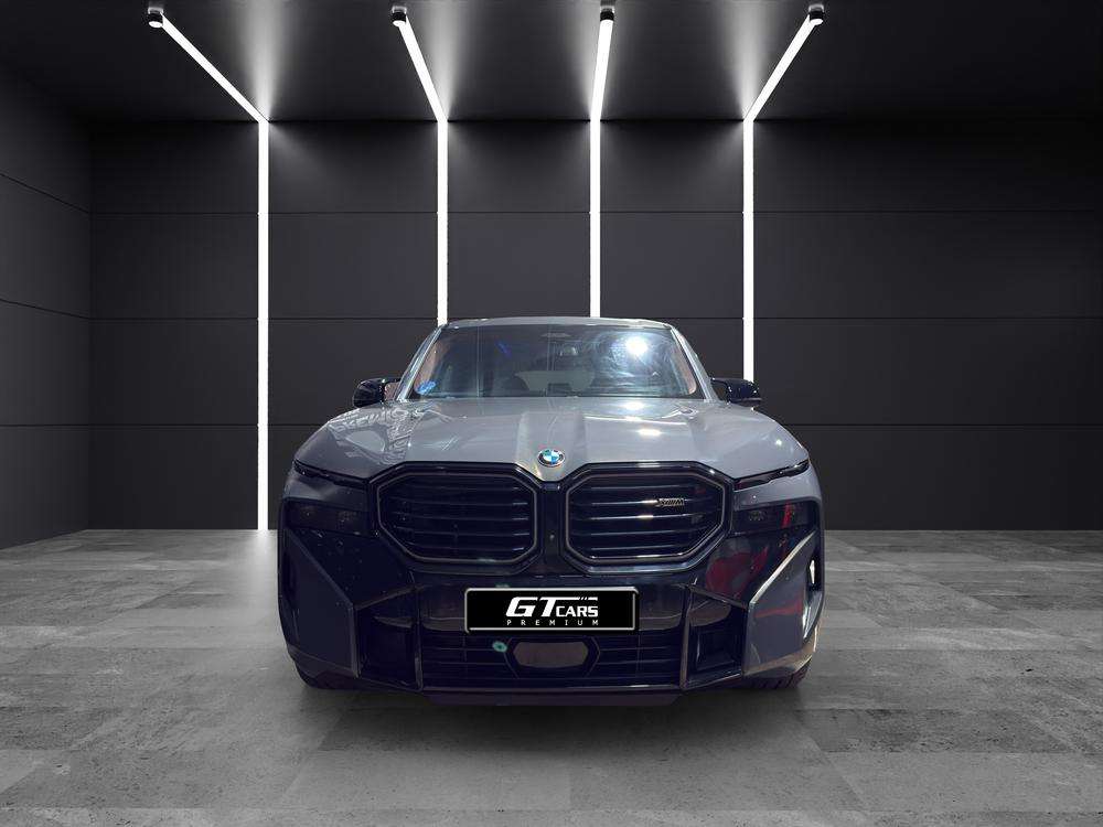 BMW XM . 2025 gris - foto 4