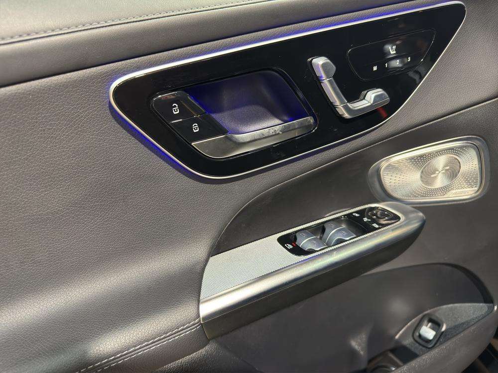 Mercedes-Benz GLC SUV 300de AMG 4MATIC 2024 gris - foto 14