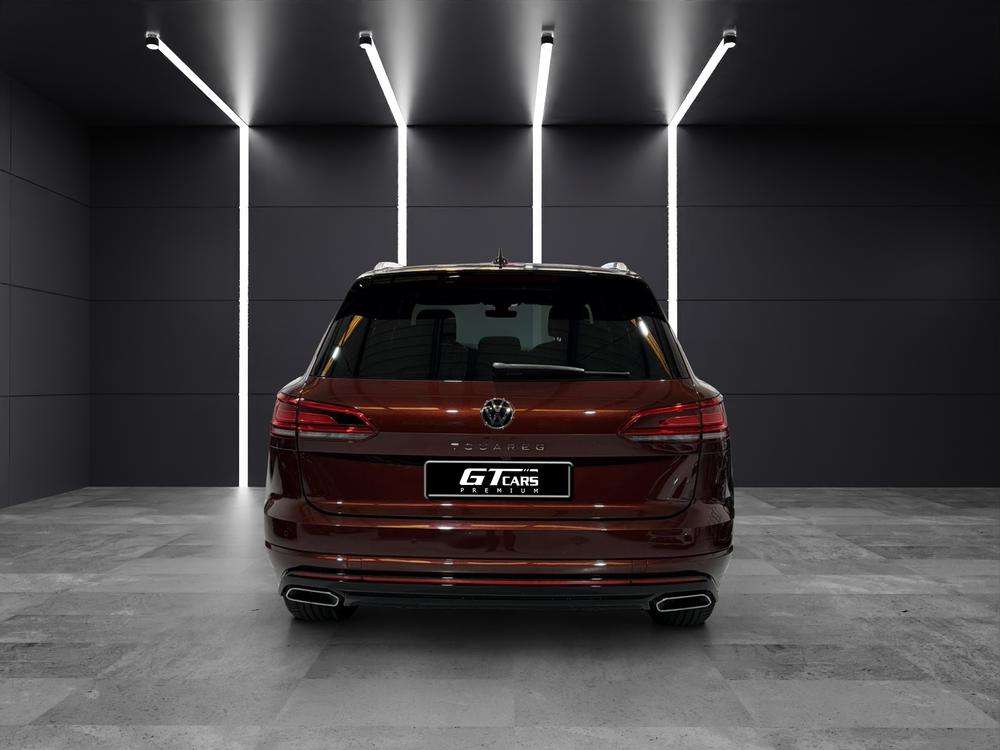 Volkswagen Touareg R-Line TDI 2021 vino - foto 5