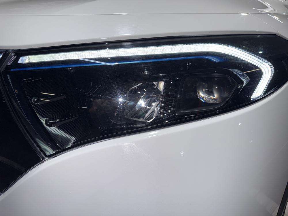 Mercedes-Benz EQB 250 Progressive 2023 blanco - foto 6