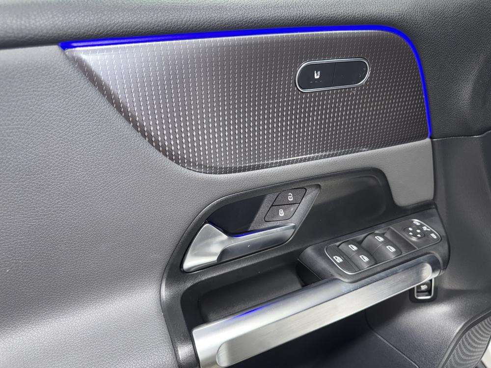 Mercedes-Benz EQB 250 Progressive 2023 blanco - foto 15