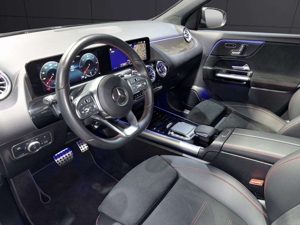 Mercedes-Benz GLA 220D AMG 4MATIC 2023 azul denim - foto 9