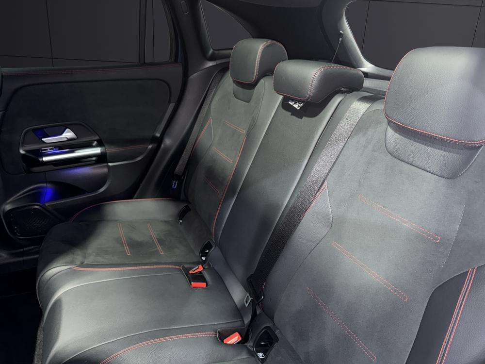 Mercedes-Benz GLA 220D AMG 4MATIC 2023 azul denim - foto 16