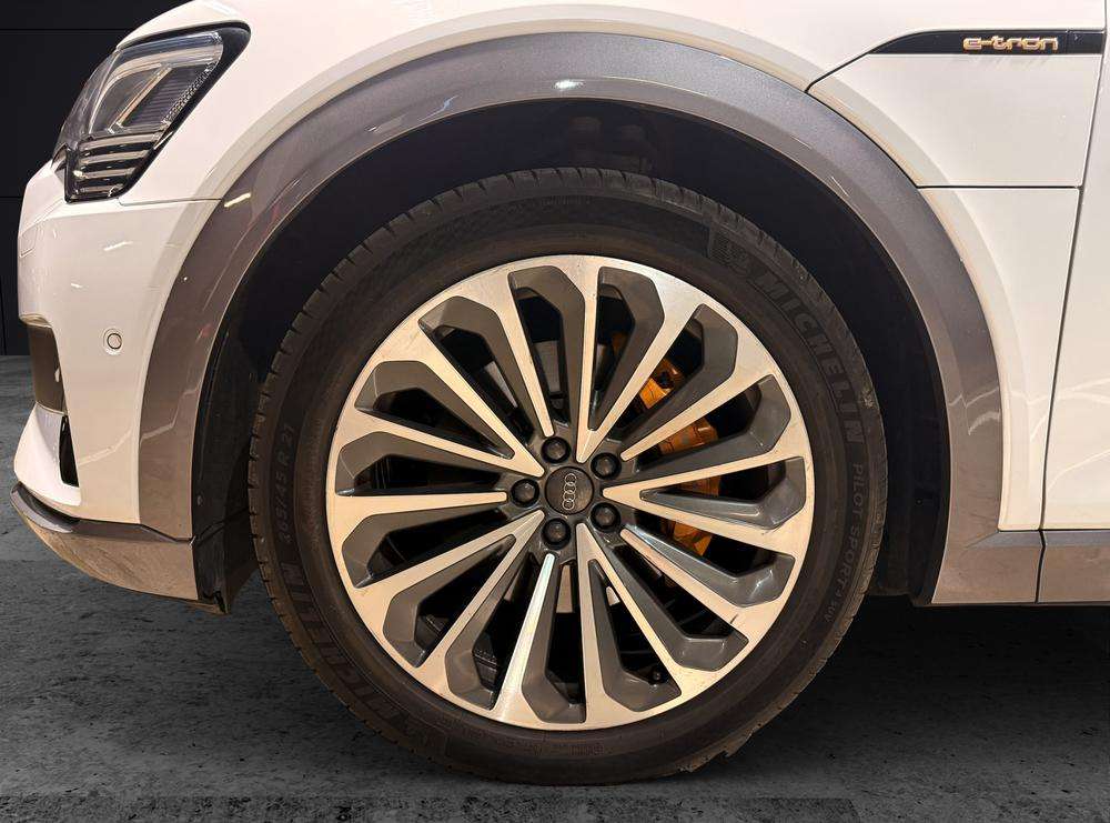 Audi E-tron 55 Quattro 2021 blanco - foto 7