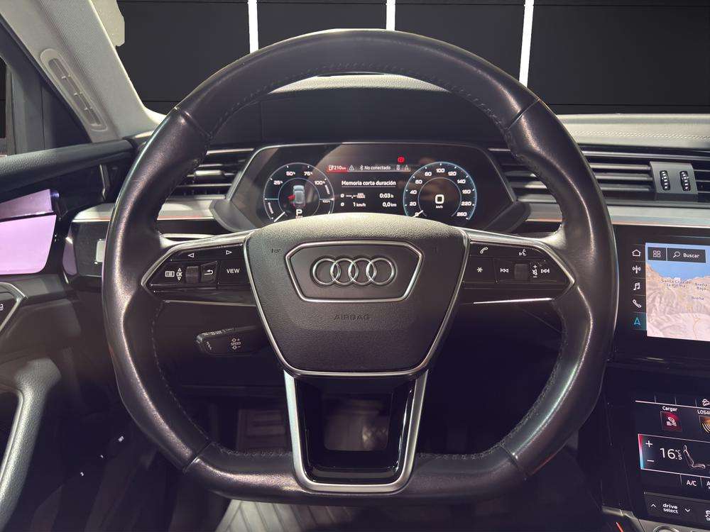 Audi E-tron 55 Quattro 2021 blanco - foto 11