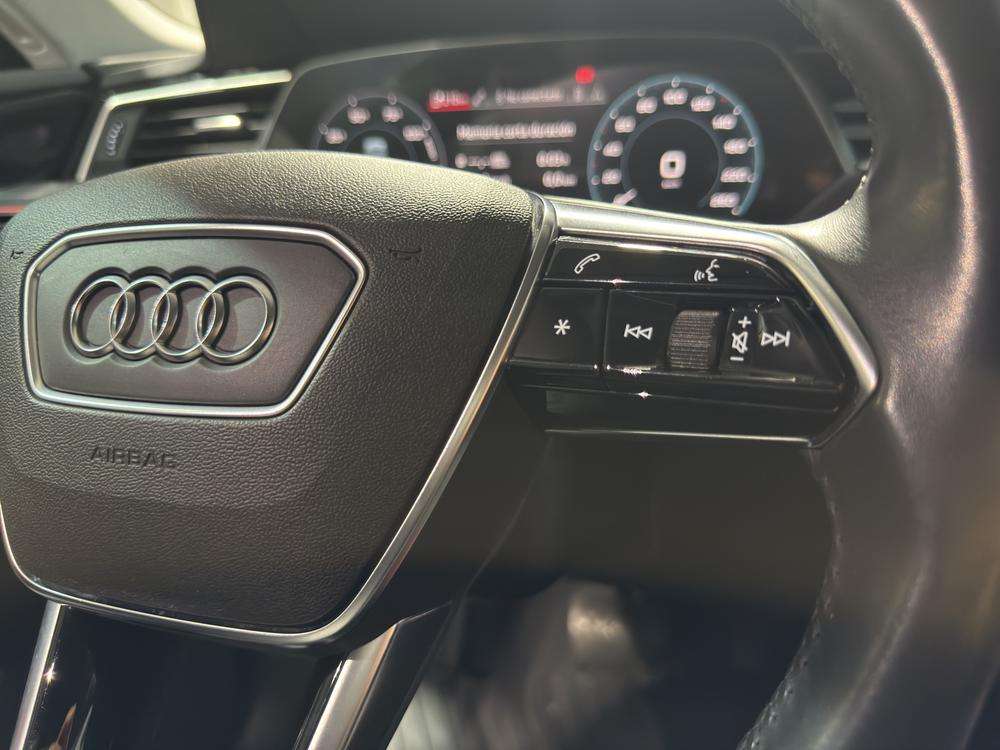 Audi E-tron 55 Quattro 2021 blanco - foto 12