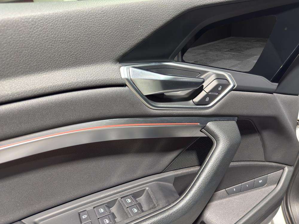 Audi E-tron 55 Quattro 2021 blanco - foto 15