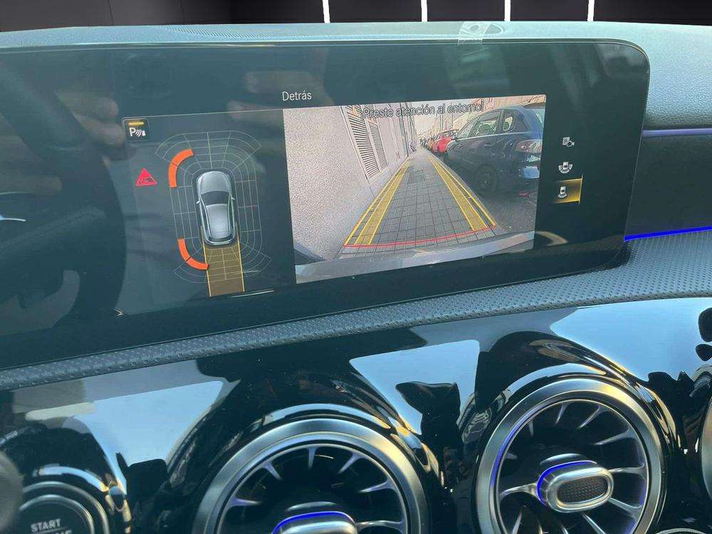 Mercedes-Benz Clase A 250e AMG 2021 gris montaña - foto 13