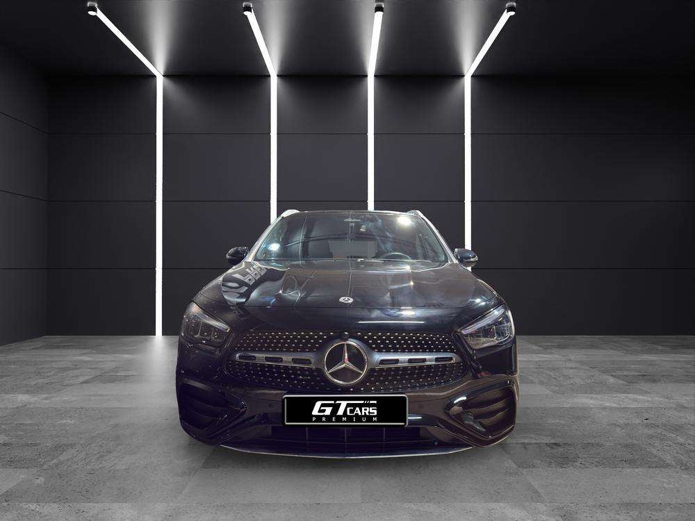 Mercedes-Benz GLA 250e AMG 2025 negro - foto 4